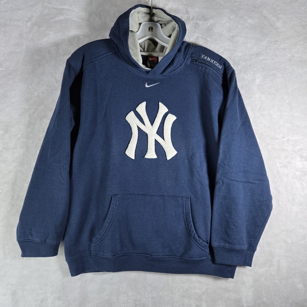 Nike New York Yankees Hoodie Boys Size L Large Blue Center Swoosh Logo Y2K Vtg